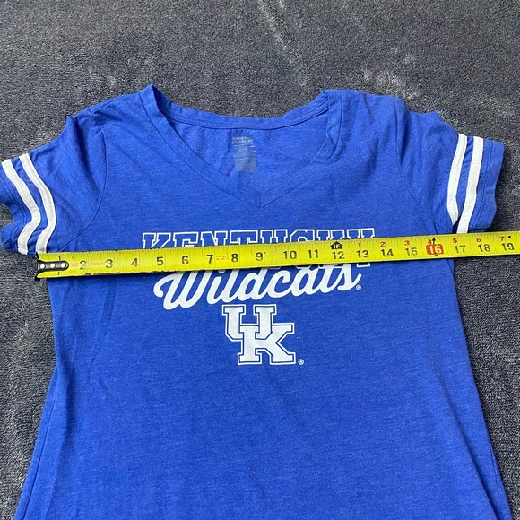Woman’s Blue Kentucky Wildcats Short Sleeve T-Shirt size small - Picture 4 of 7